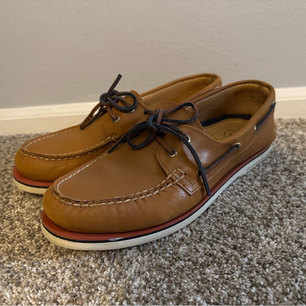 Sperry Top Sider Gold Cup